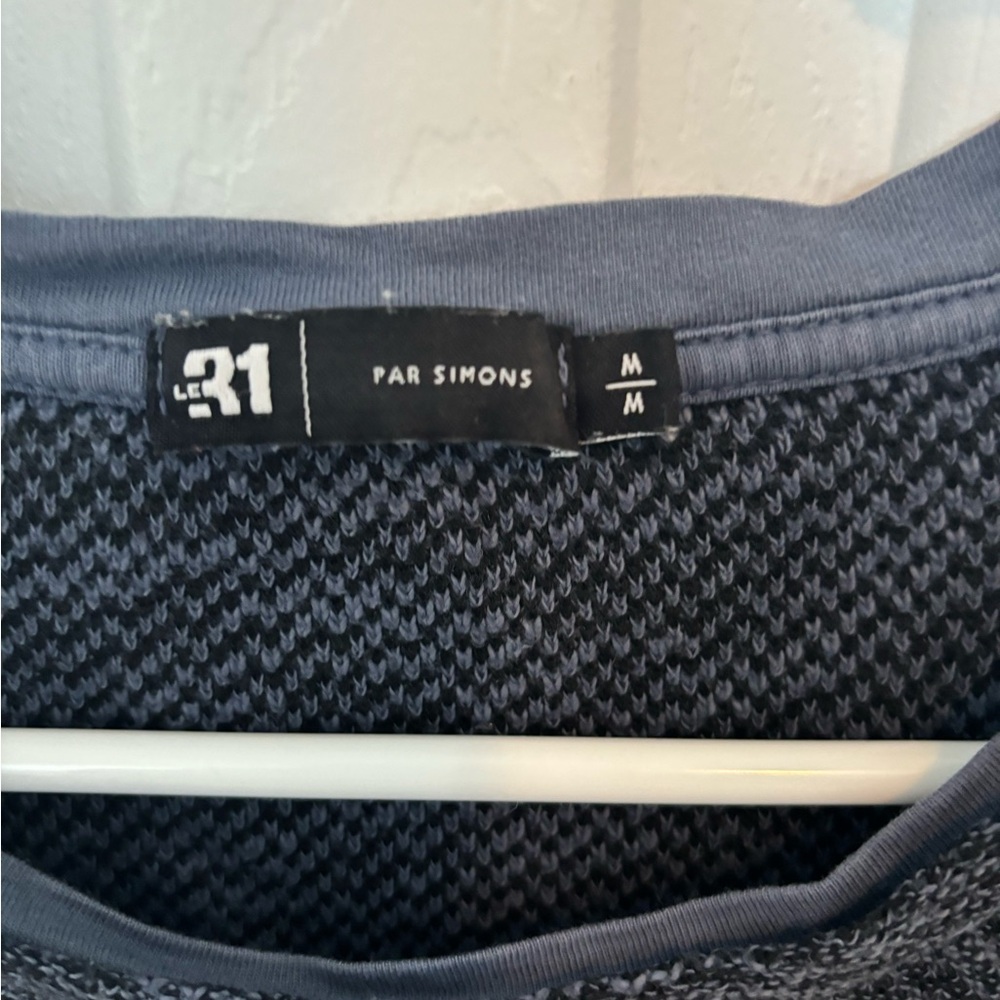 Simons Men's Short Sleeve Heathered Navy Shirt - Picture 3 of 3